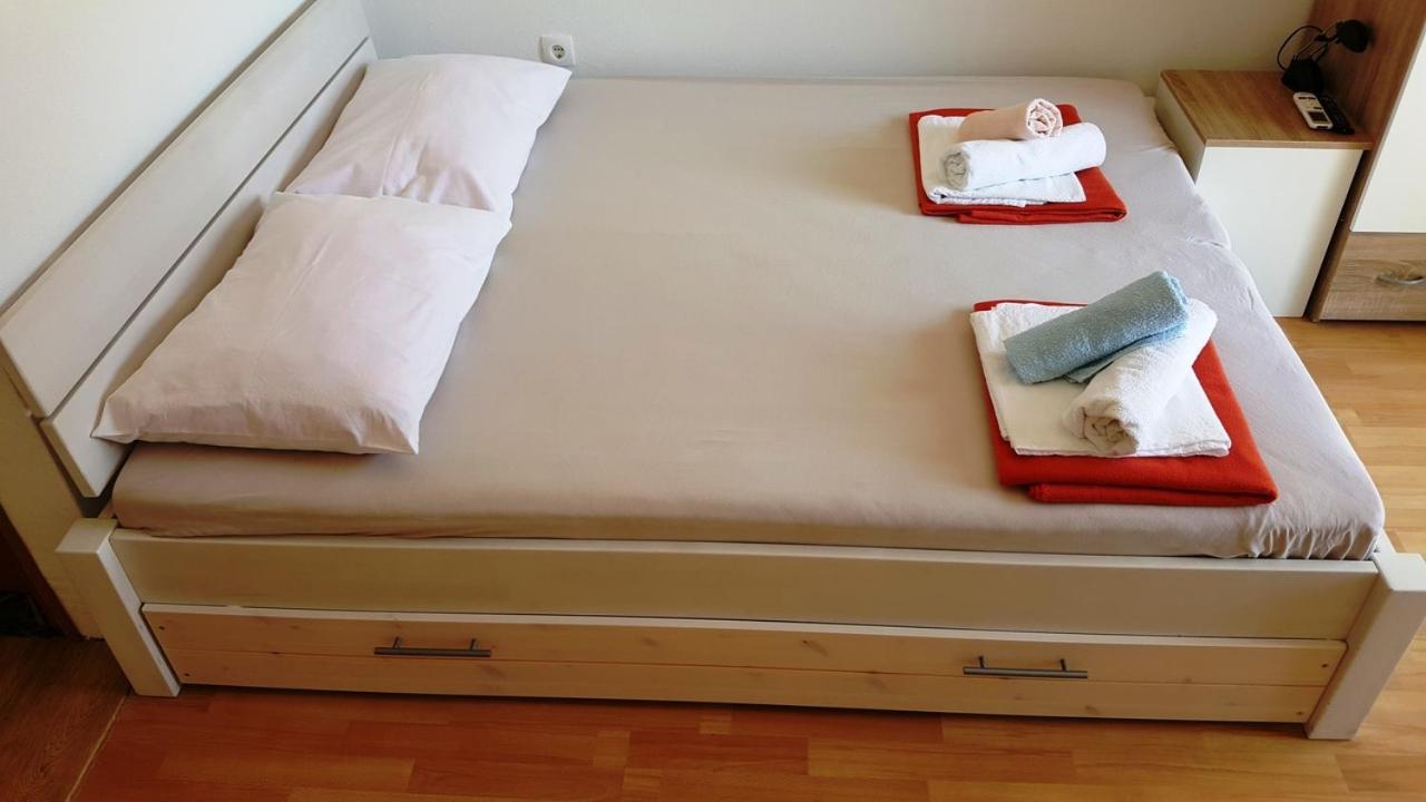 Apartments Adriatic 3 Selce Bilik gambar