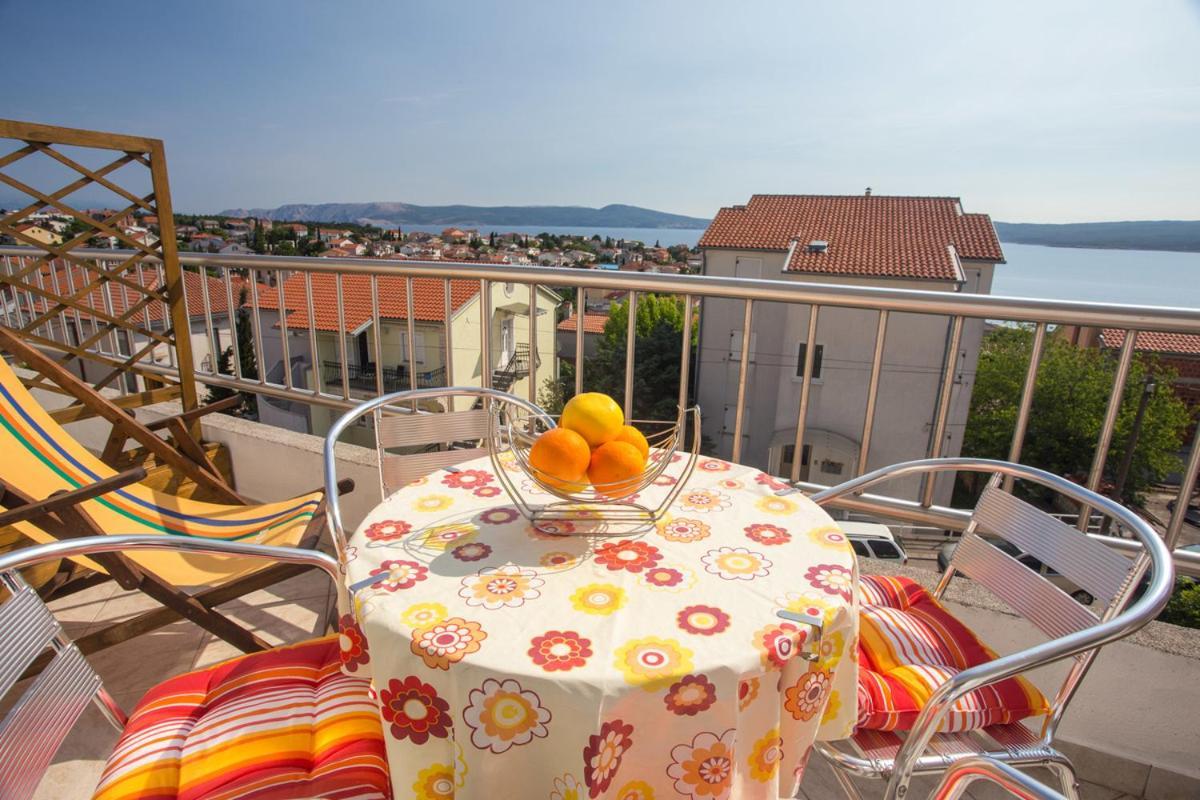 Apartments Adriatic 3 Selce Bilik gambar